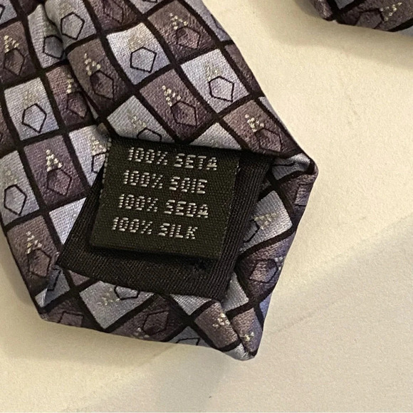 KILBURNE AND FINCH MENS 100% Silk TIE Brown Gray Square Geometric 59” X 4” - Picture 6 of 6